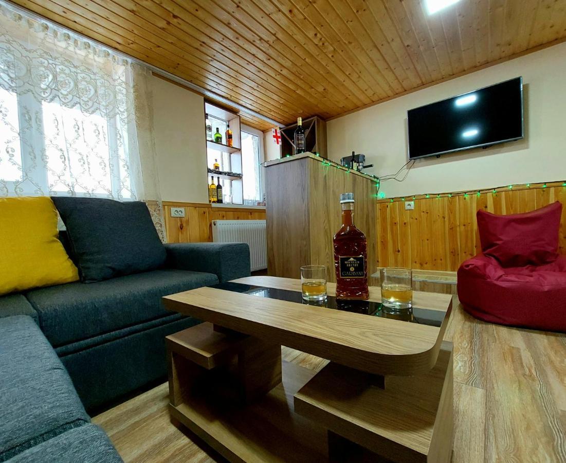 Cozy Hotel Kazbegi Stepantsminda Exterior foto