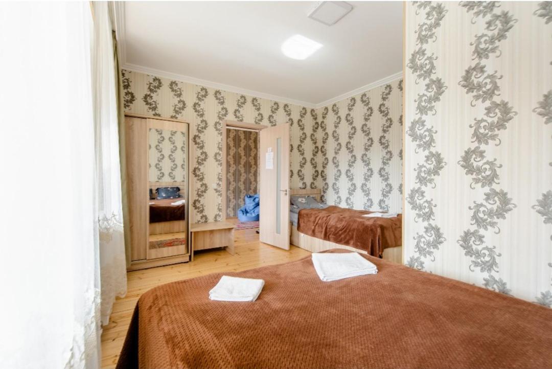 Cozy Hotel Kazbegi Stepantsminda Quarto foto